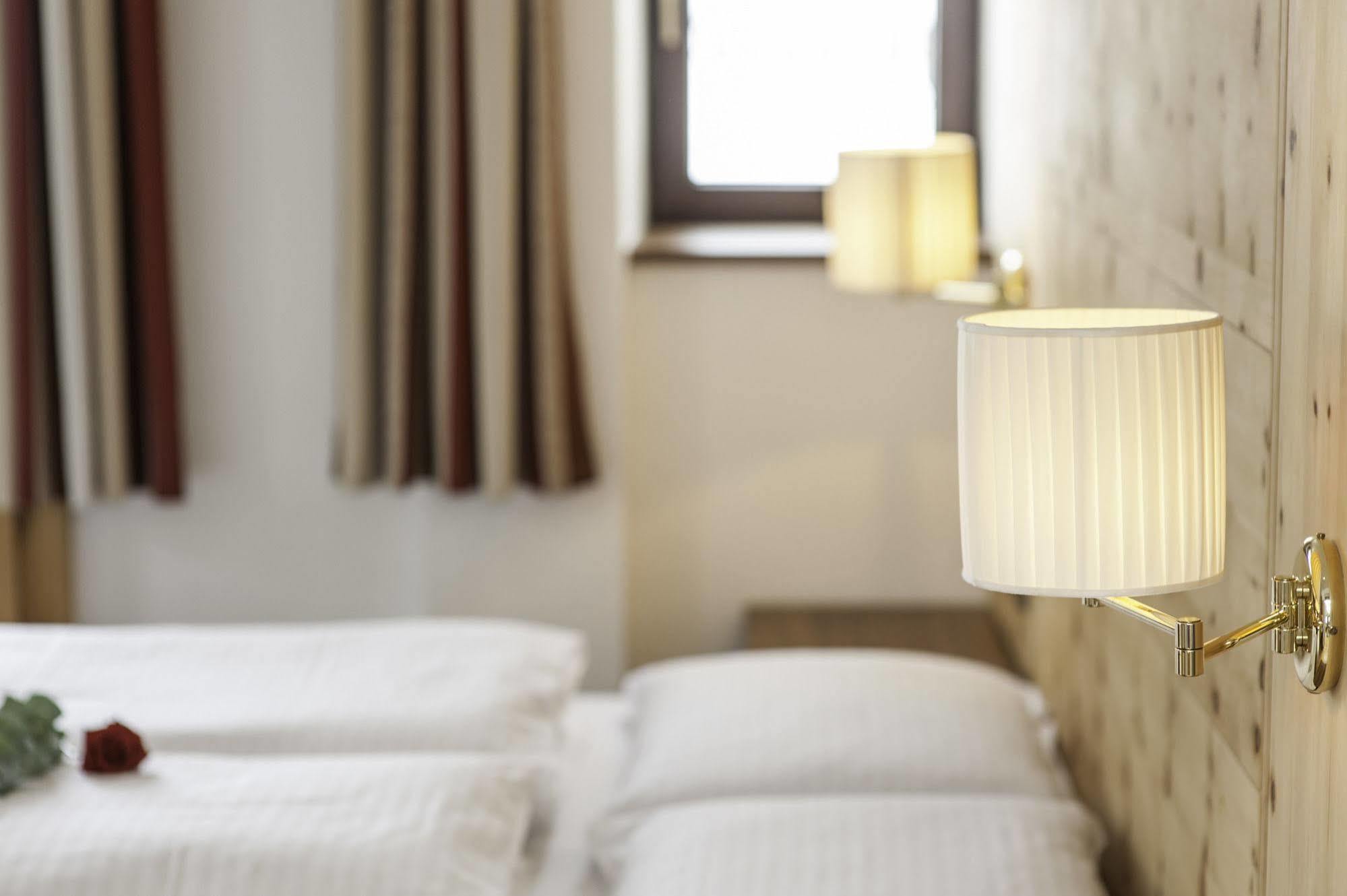 Hotel Gampen ซอลดา ภายนอก รูปภาพ